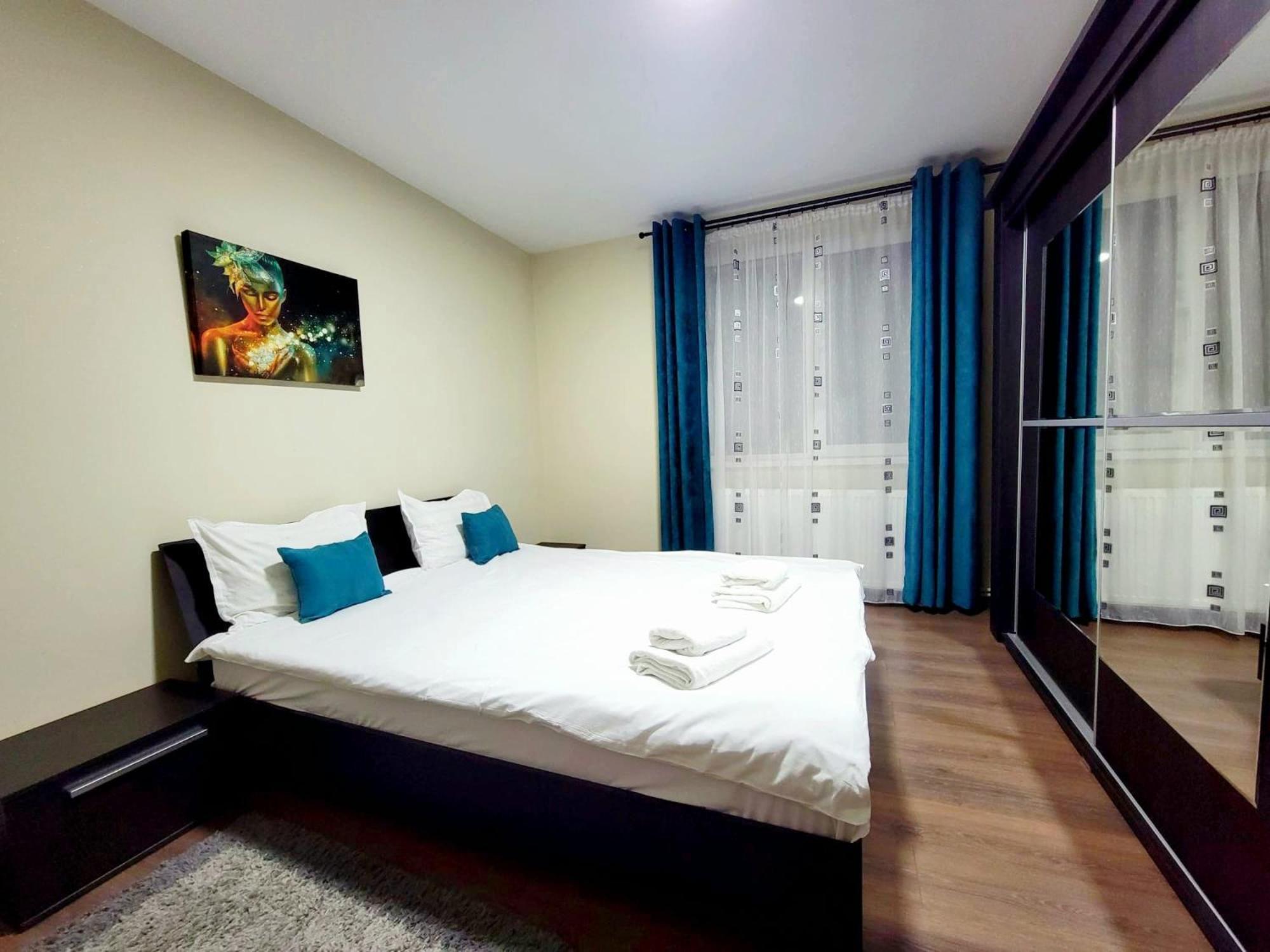 Апартаменты Downtown Recharge Spot Брашов Экстерьер фото